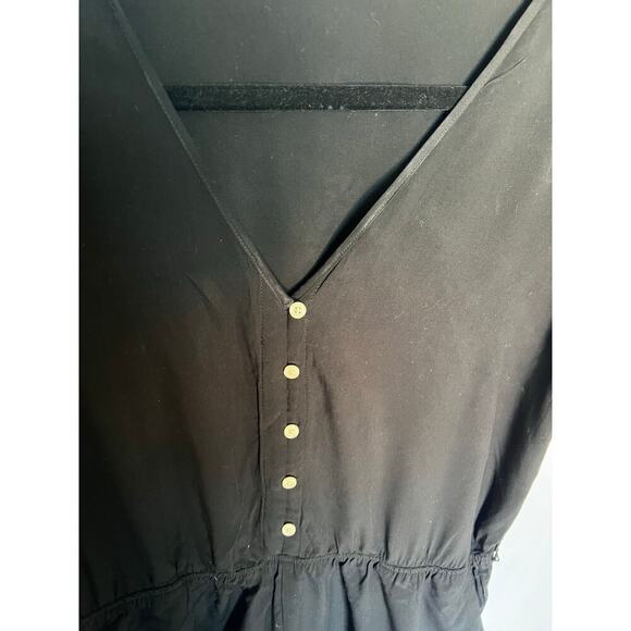 Ladie's Romper, Shorts, Gap, Black, Lightweight, Short Sleeve, Summer, Large - Picture 2 of 10